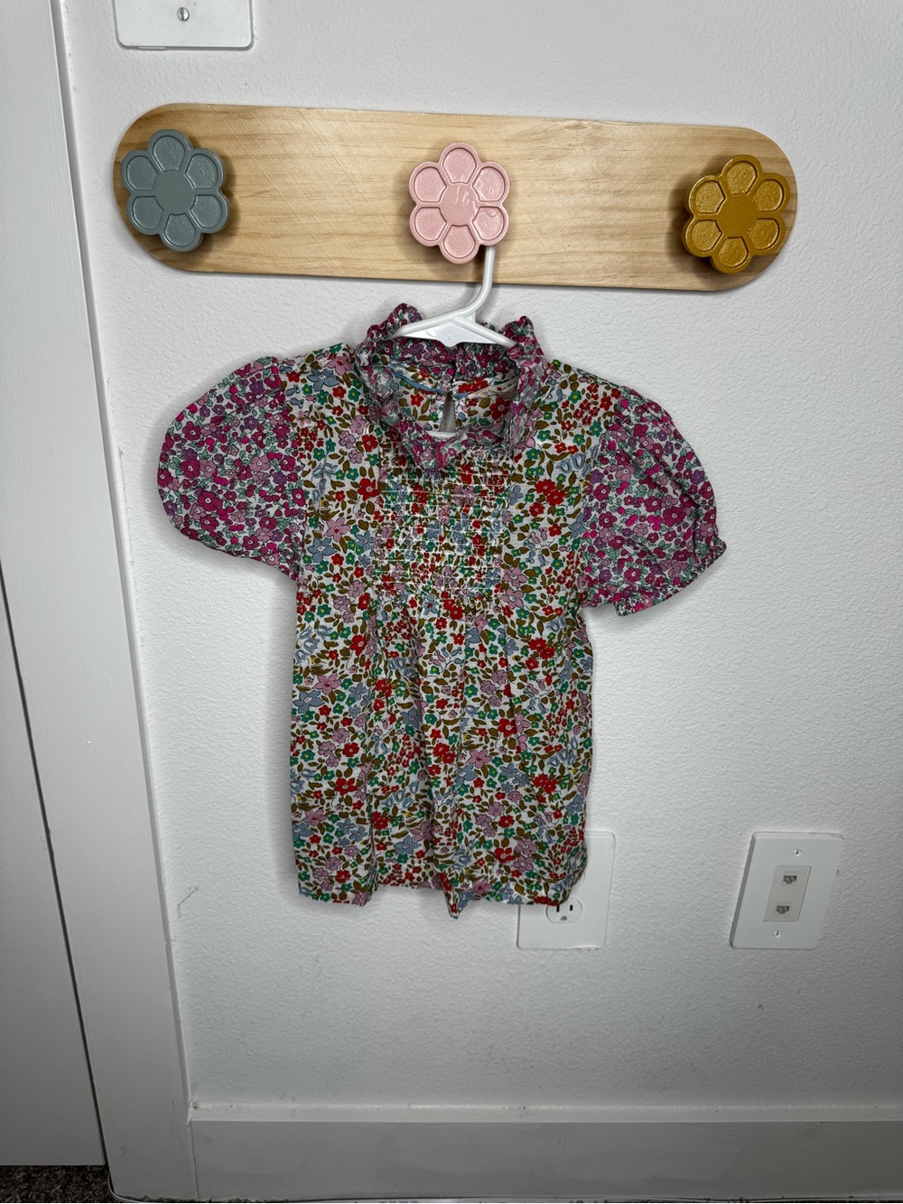 Mini Boden Floral Cotton Ruffle Collar Top for Kids - Multicolor